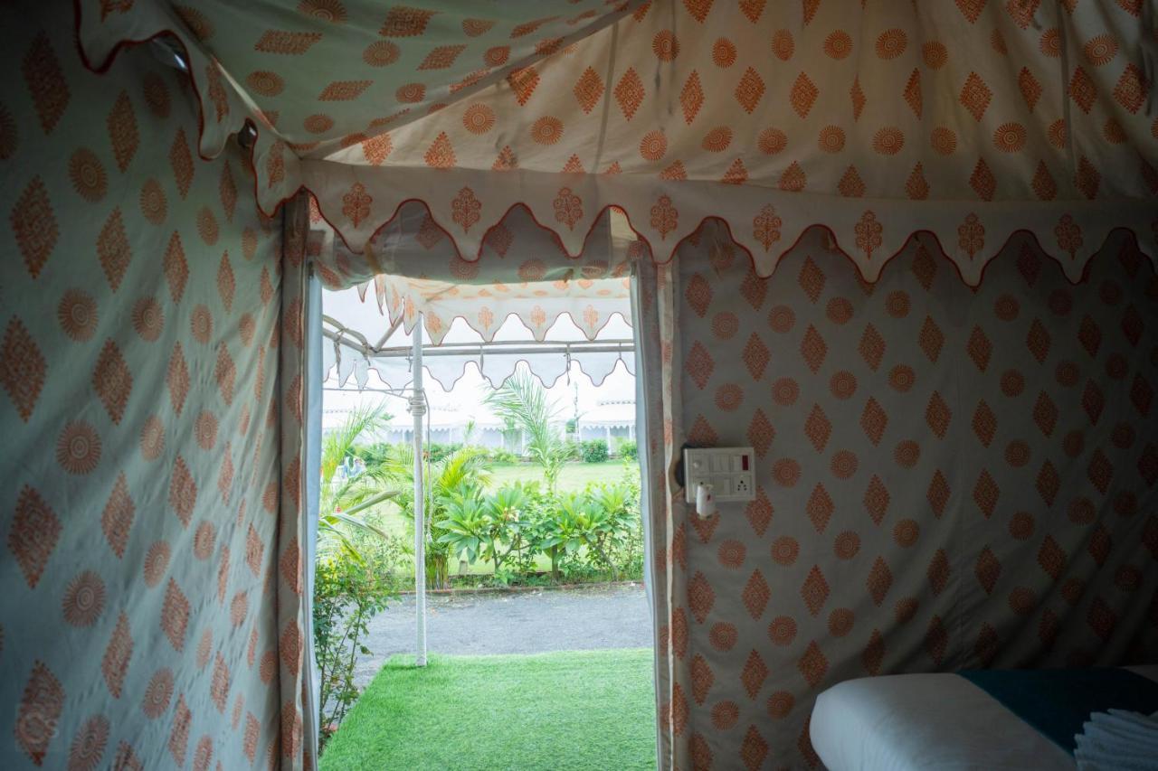 Unity Holiday Tent City Kevadia Bagian luar foto